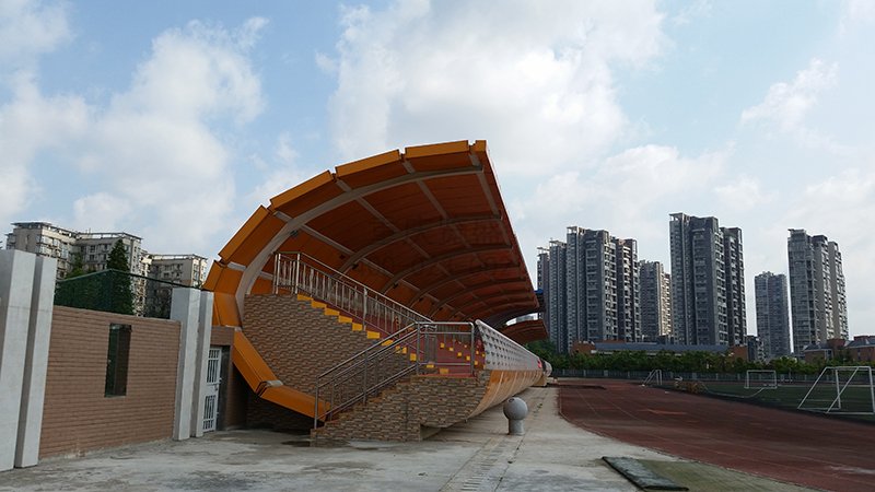 贵阳一中运动场看台